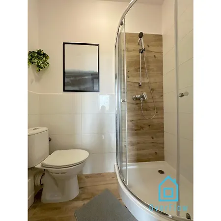 Birch Studio- Peaceful Retreat, 10 Minutes To Old Town & Seaside *
