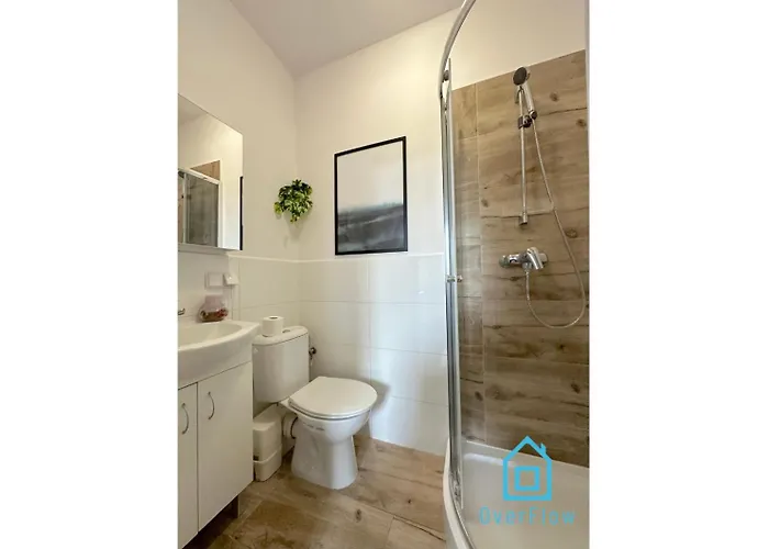 Birch - Peaceful Retreat, 10 Minutes To Old Town & Seaside *