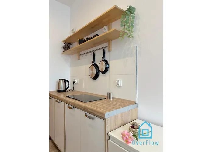 Birch - Peaceful Retreat, 10 Minutes To Old Town & Seaside Daire Gdansk